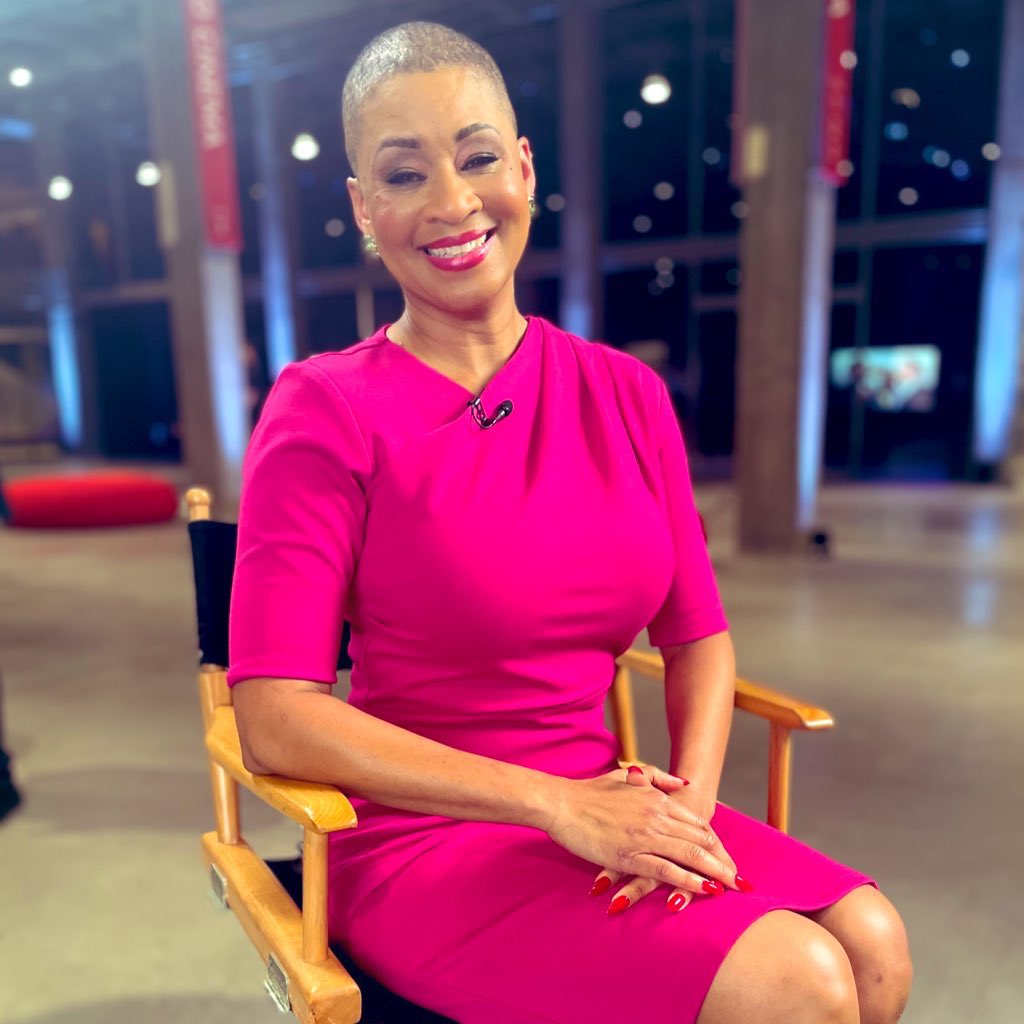 Check out <a href="/ProfJStewart/">jacqueline stewart</a>  looking fantastic in fuchsia! Wearing the Bianca dress by <a href="/chloekristyn/">Chloe Kristyn</a>  with the amazing <a href="/Robert_Townsend/">Robert Townsend</a> <a href="/tcm/">TCM</a> <a href="/TCM_Party/">#SaveTCM Party</a>