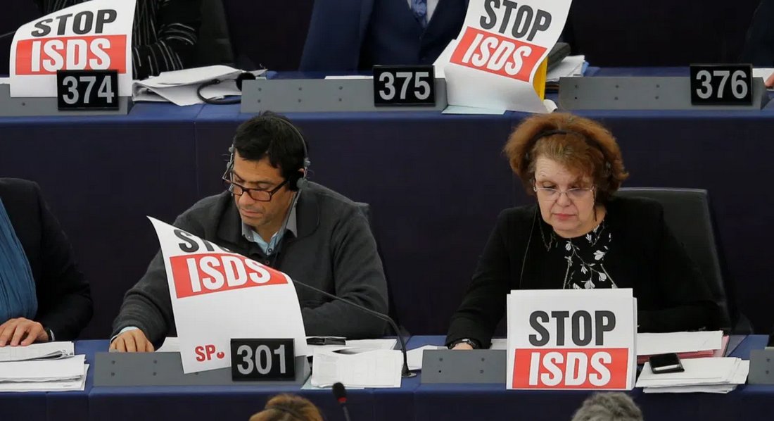 AFTINET submission to the Review of ISDS in the Australia-NZ-ASEAN free trade agreement urged the removal of ISDS provisions from existing agreements. aftinet.org.au/.../AFTINET-su…