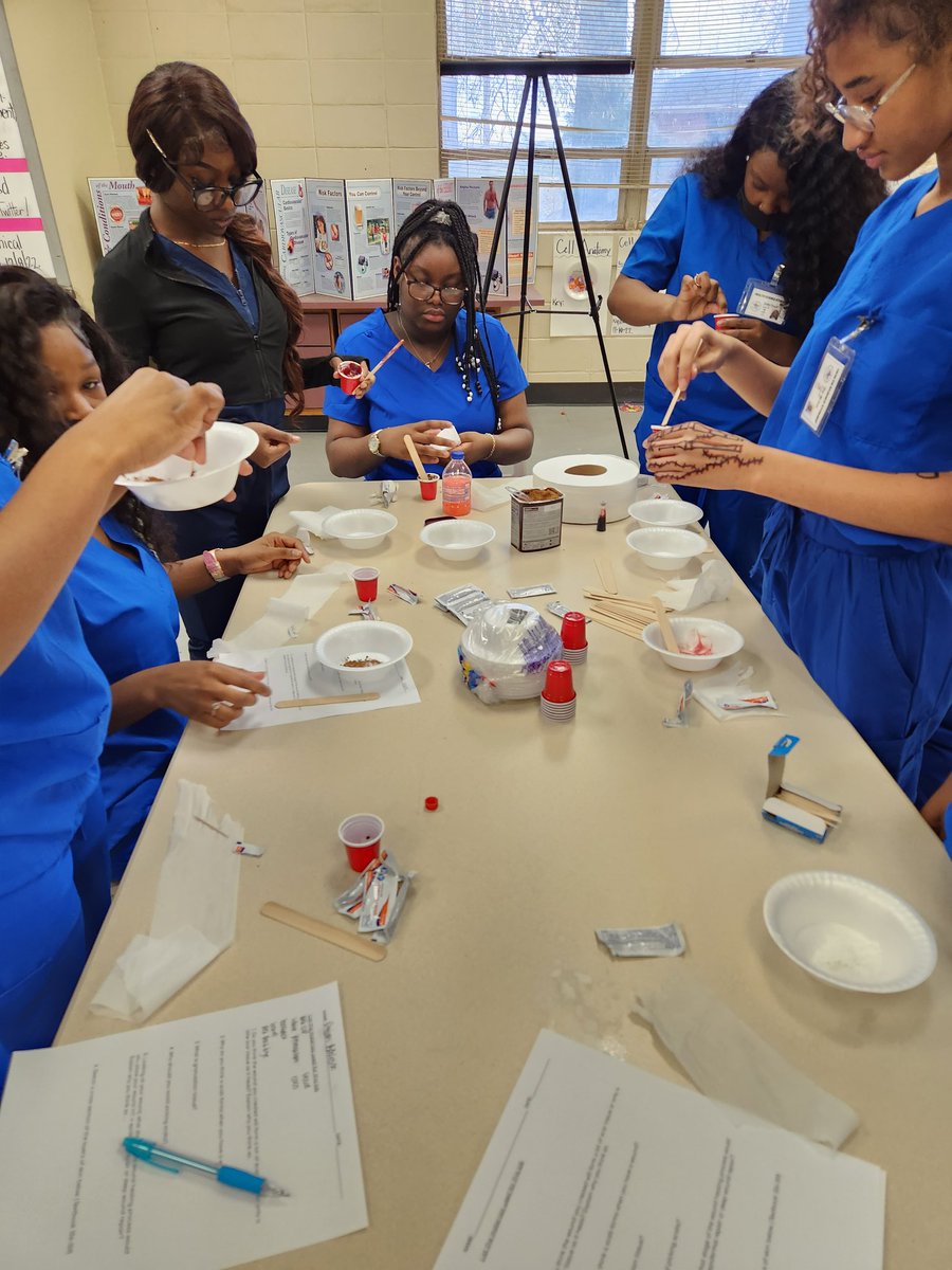 HealthMasd's tweet image. Health Science students working on an Integumentary system activity.