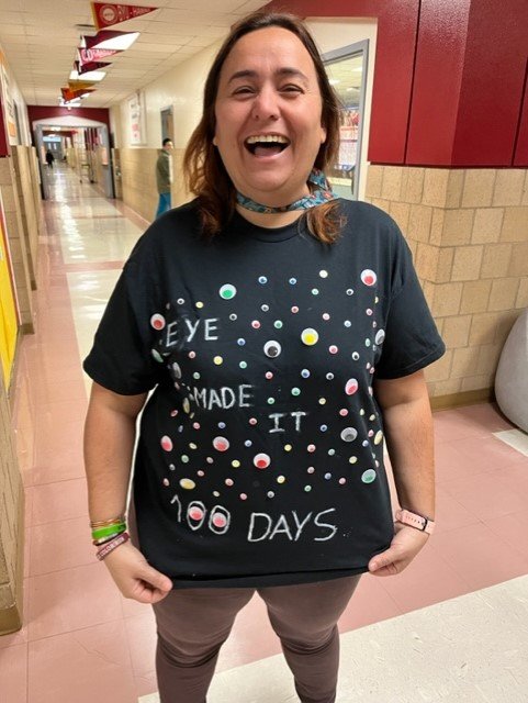 CavazosES's tweet photo. Celebrating the 100th day of school was so much fun! https://t.co/zyY1LypnQQ