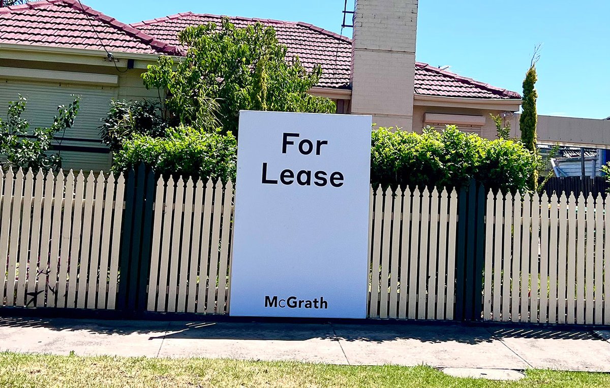 AusPropJournal's tweet photo. AFTER a seasonal rise over December, the national #vacancyrate has again fallen to its lowest point on record for January at 0.8%. #realestate #residentialproperty #rentalcrisis #housingcrisis #rentalaffordability

https://t.co/ilmPQ4PboX https://t.co/UCPzDULd1M