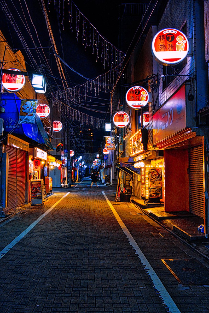fabel27nov's tweet photo. Tokyo Japan
東京夜景風景写真
#フォロバ100
#相互フォロー
#ポートレート  #ポートレートモデル #撮影モデル #路地裏
#tokyo #japan
 #f4f #urbanphotography #urbanphoto #landscapephoto #nightphoto   #landscape
#landscapephotography
#nightphotograph #urbanview #nightview https://t.co/5PNQVVj4yL