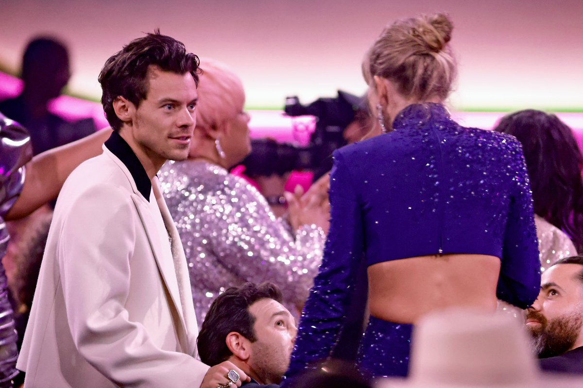 tswifterastour's tweet image. 🚨| Taylor Swift and Harry Styles having a long interaction at the 2023 #GRAMMYs!