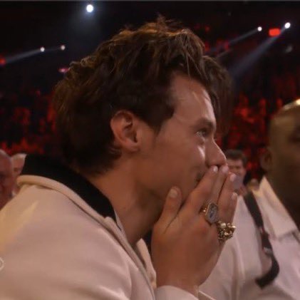 HE COULDN’T EVEN BELIEVE IT HIMSELF MY BABY 😭😭