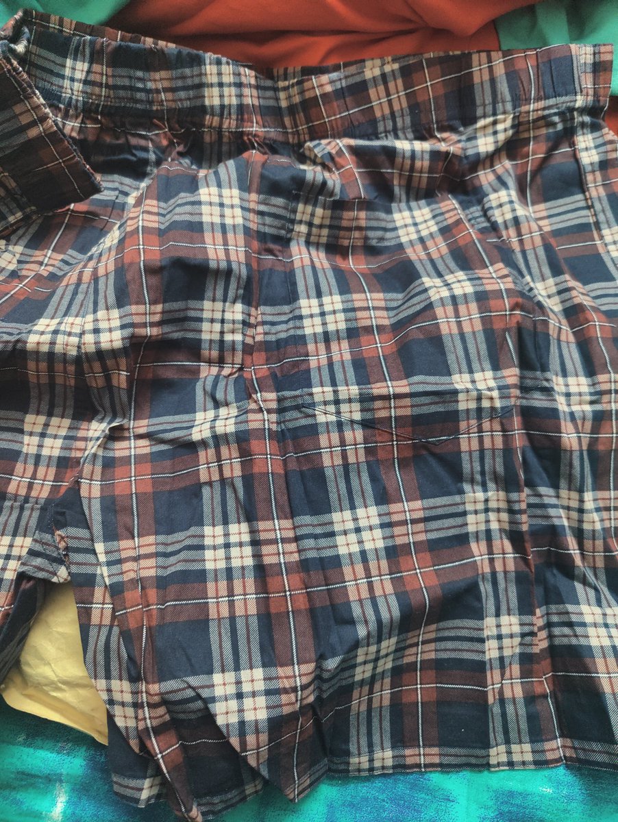 deepanair1010's tweet photo. @myntra @MyntraSupport  ordered vs received. Placed a complaint 4 times and somehow you reply saying the quality check was done by you and hence you have rejected the return. The tag is intact , the package is intact. Your team did not even ask for pictures. https://t.co/FApimlIbBO