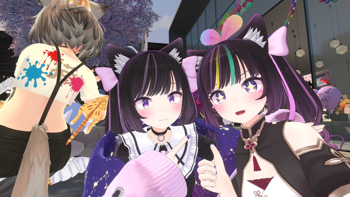 Zuwaii_'s tweet photo. The world is huge, we live all far away, yet we are so close together in VR!

@Lynaala_VR @YuikkoNC @004Takanasi https://t.co/gcZLxDnliN