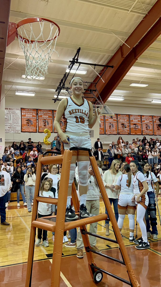 K_Mac_05's tweet photo. What a special night! District 30-4A Undefeated District Champions! So proud of this team, our commitment to each other paid off! Thank you to everyone in the community who came out to support us, especially all my family! We’re are not finished yet! 
#TogetherWeWin 
#Back2Back https://t.co/LJAWtWYcvk