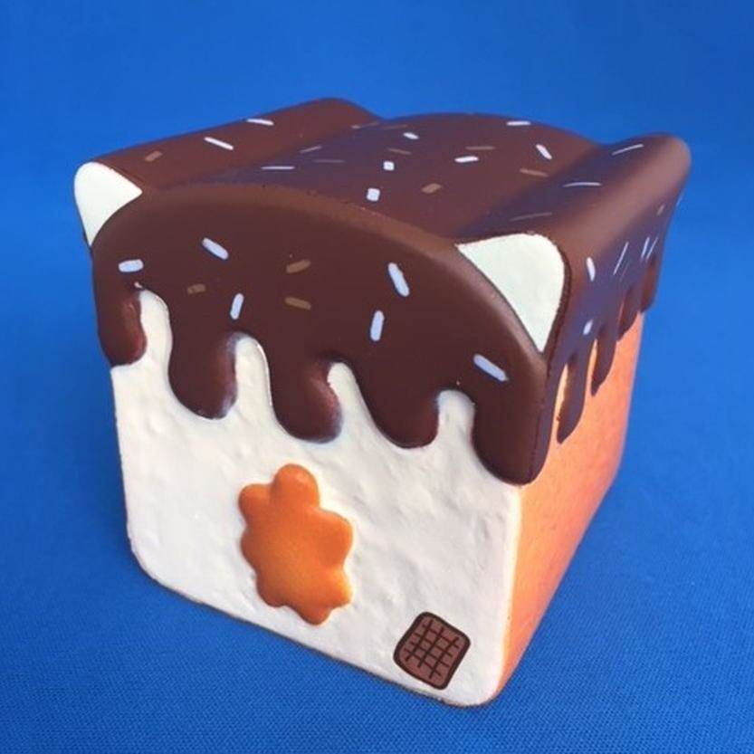 aluz0001's tweet photo. 2/14はバレンタインデー💗
そこでチョコ系の過去販売商品でスタッフから人気の高かった商品を紹介します📣

5日目　ペッパーチャチャ ボンボンシリーズ
タイ発高級スクイーズ✨
キュートで超低反発なスクイーズは早々に完売‼️

#スクイーズ  #チョコレート #バレンタインデー
https://t.co/2iyQ1XmLKD https://t.co/faxqHOHdru