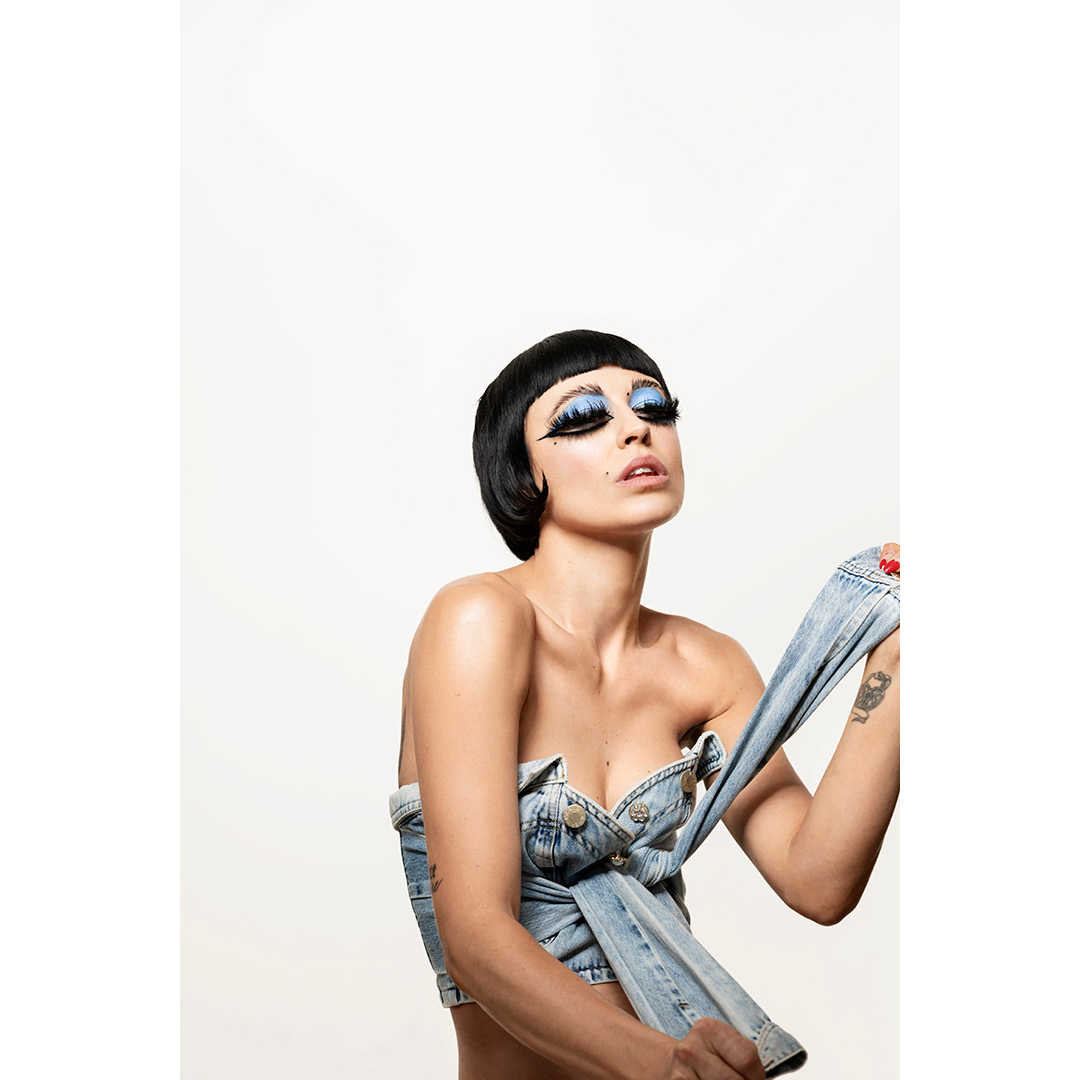 tamale_studios's tweet photo. SHOT by TAMALE - Created by our in-house Team 
TEAM TAMALE 

From an awesome collaboration with the amazing Keren Dobia, Splice Boys and Tamale Studios.

Photographer: @kerendobiaphotography 
Makeup: @bendniprowskij
Hair: Sabrina Fetterkindhair
Model: @kellehtee
Studio: @tamale_s https://t.co/nK6zePyDMN