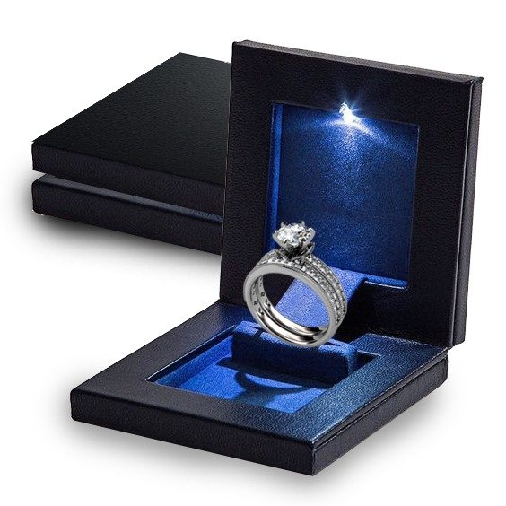 auxidane's tweet image. LED ring boxes are a great, modern gift option. They are bright and colorful, and can really add a pop of excitement to any occasion with inbuilt LED lights and premium cover.

✆ +917982383844
✉️ sales@auxidane.in

#TurkeyEarthquake 
#RingBox
#RestaurantImpossible 
#Acil