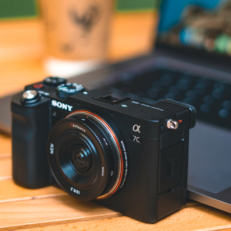 Vitopal_'s tweet photo. 🙌【NEW RELEASE】
7Artisans 18mm f/6.3 Mark II APS-C lens for Sony E/Fujifilm X/Nikon Z OUT NOW💥
💥Price: $59.00 USD
✅Mount Available: E/Z/F
For more lens details please click on 👉https://t.co/YAMACO7oCK
#vitopal #7artisans #lens #photography #fujifilm #nikonphotography https://t.co/QaRdBSPYEV