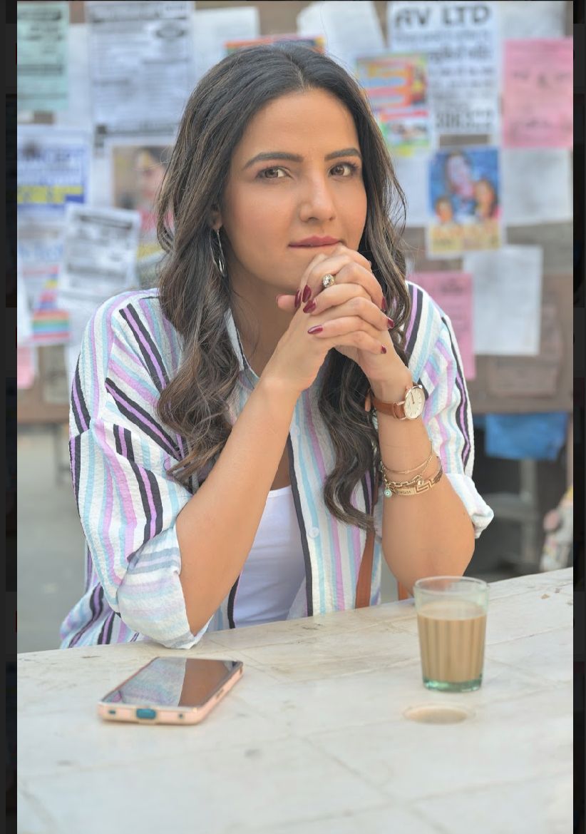 Here are some beautiful pictures of Jasmin Bhasin from her upcoming web show #JabWeMatched ! 😍 Teaser out tomorrow. We’re super excited to see her!

#JasminBhasin #JasminBhasinJB #Jasminians