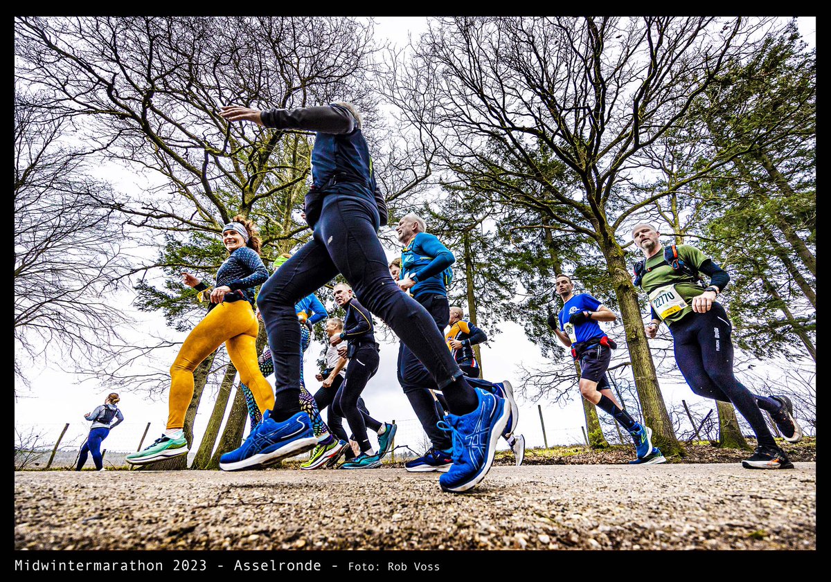 FotoRobVoss's tweet photo. 3 dagen #Midwintermarathon 2023 - @apeldoorn #nightrun #asselronde #minimarathon #achtvanapeldoorn #fotografie #mwm #kroondomeinhetloo @centraalbeheer @convins @midwinter_marathon #hardlopen https://t.co/OyVDPuWy1M