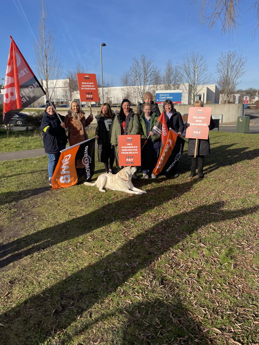 @gmbnwi @PaulMaccaGMB @neilsmithgmb @sam_east96 Clock view picket line