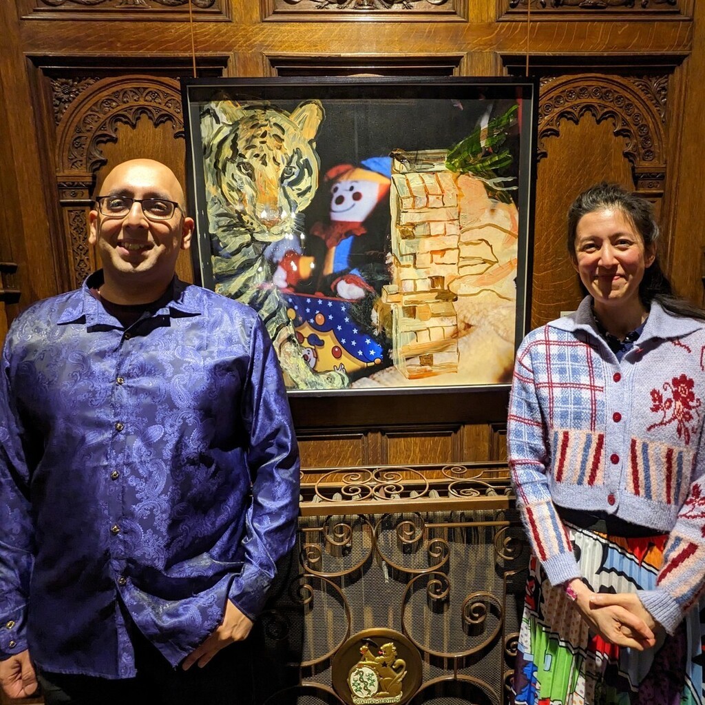 LondonArtCritic's tweet photo. I'm with Sabrina Shah in front of her that's currently hanging in the central hall of Two Temple Place - home to one of London's finest interiors and now also home to a contemporary art exhibition curated by Thorp Stavri. Sabrina's works look at childho… https://t.co/jHVxdW0XCz https://t.co/wqwg1sEznR