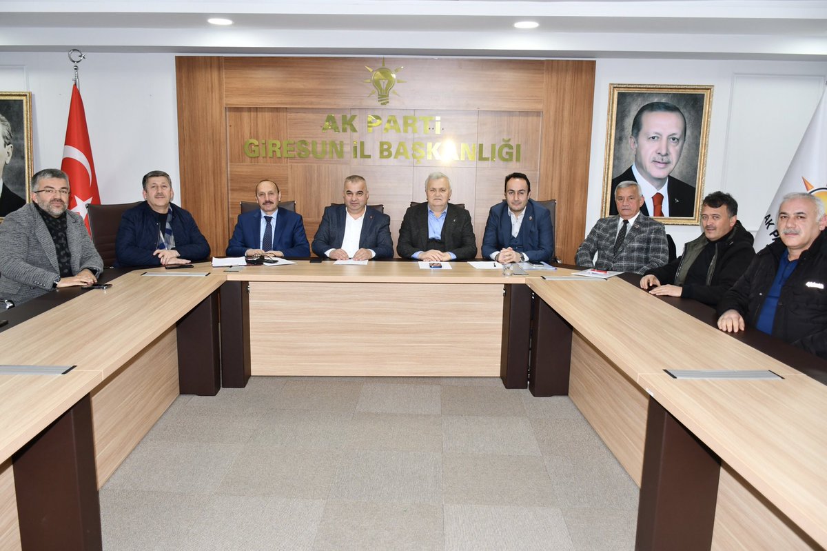 İl Başkan Vk. Cumhur Karahasan’ın başkanlığında;
İl Genel Meclis Başkanımız Ahmet Şahin ve Meclis Üyelerimizin katılımlarıyla, Şubat Ayı İl Genel Meclis Grup Toplantısı gerçekleştirdik.

#inandığınyoldayürü