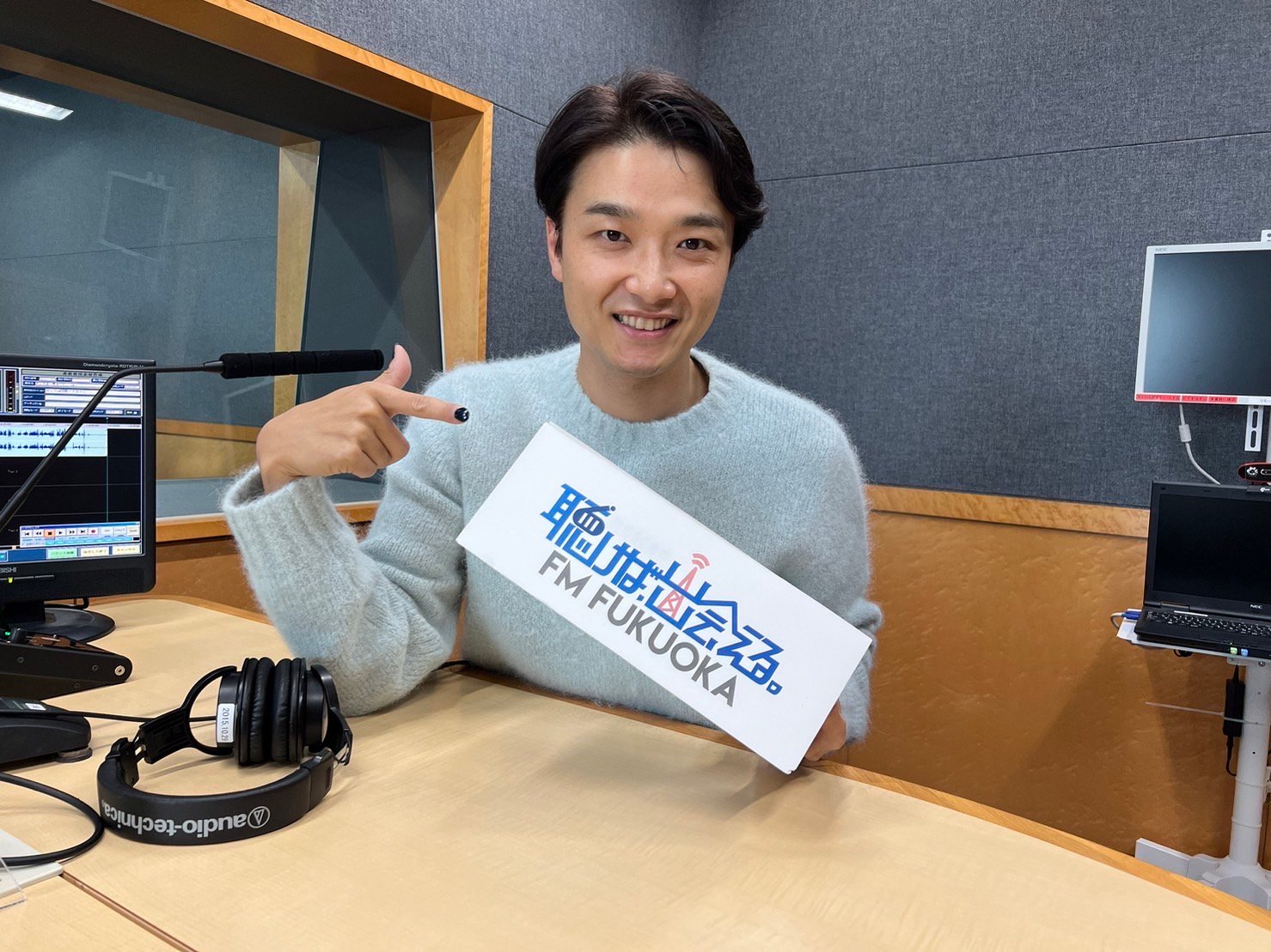 FM FUKUOKA 井上芳雄 開演です! (@fmfukuokakaien) / X FM FUKUOKA 井上芳雄 開演です! (@fmfukuokakaien) / X