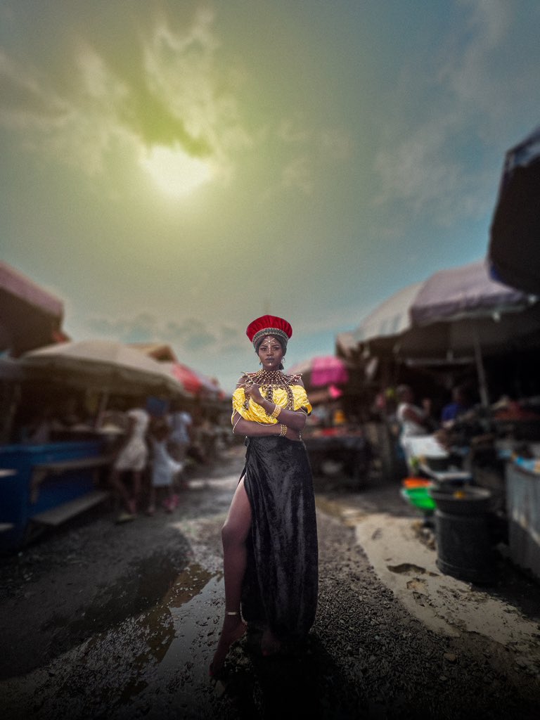 tatchero's tweet photo. Happy to announce that my piece “The King’s Consort” selected to feature in the Black history month curated by @nomadic_frame @NaiboVisuals is now showing on @niftygateway 

Blessed. ✨ https://t.co/dGrhW3tUWQ