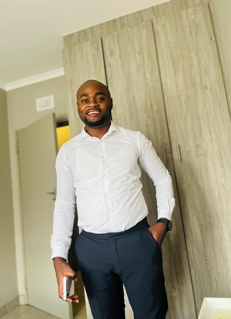 thebornreader2's tweet image. 