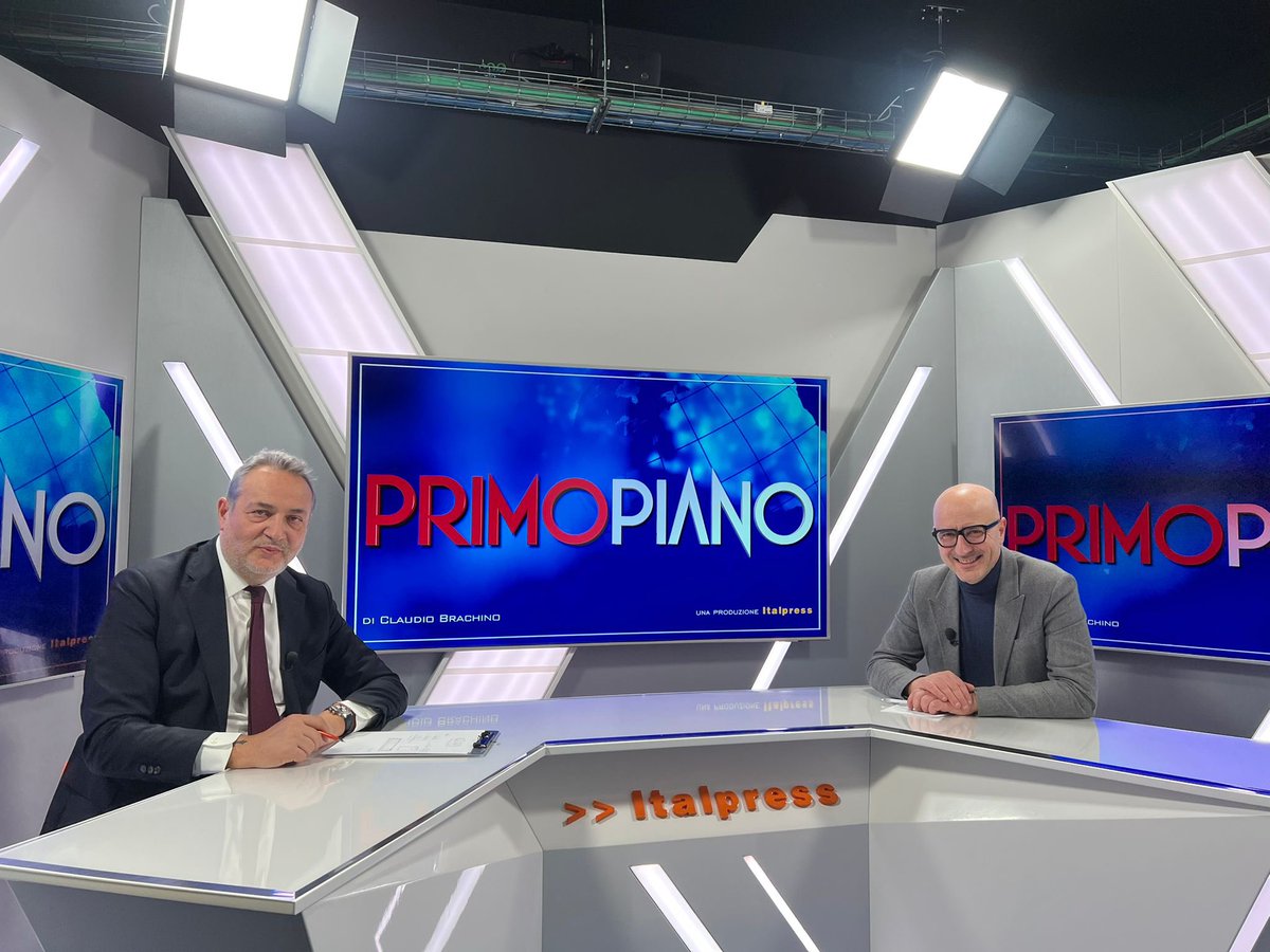 Questa mattina con <a href="/claudiobrachino/">Claudio Brachino</a> di <a href="/italpress/">Agenzia di Stampa ITALPRESS</a> per parlare di #Lombardia, #futuro, #formazione e #innovazione.