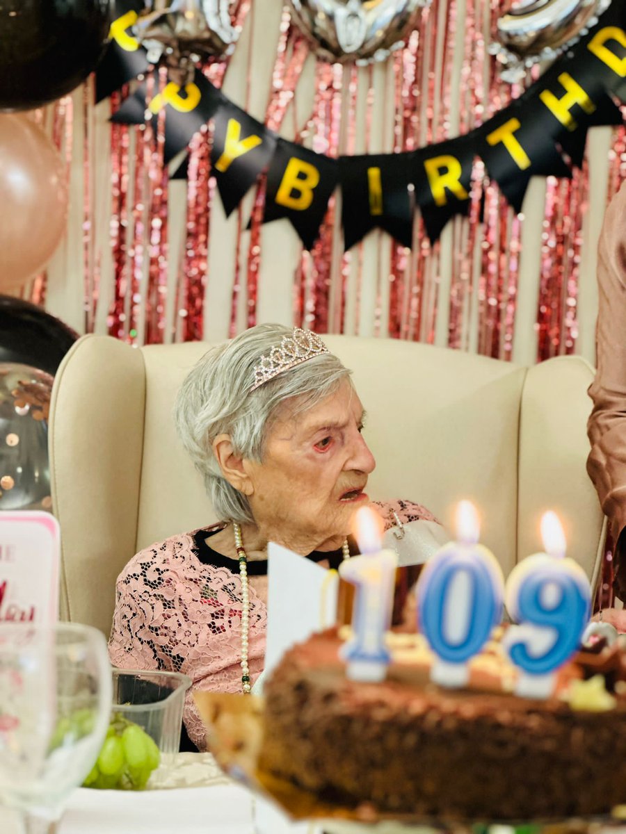 HealthcareAster's tweet photo. A very big  HAPPY  BIRTHDAY 🎂🎊 to Lillian from The Willows Nursing Home who is 109 years young. 
Lillian you look like a Queen!
Congratulations 
#thewillows #southall #happybirthday #AsterHealthcare #CareHomeActivities #carehomesuk #CareHomeLife #nursinghome #shethjeebun https://t.co/ZYEJvvAY9m