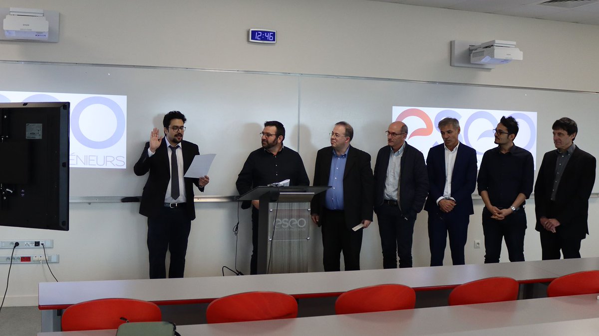EtnPeter's tweet photo. On 31/01/2023, Qazi Mashaal Khan (ESR7) became the first #MSCA #ETN #PETER ESR to successfully defend his #PhD #thesis in Electrical Engineering from INSA Rennes. Read more at: https://t.co/wIwOjB71T9 

#emiriskmanagement https://t.co/PAcaQOwLtw
