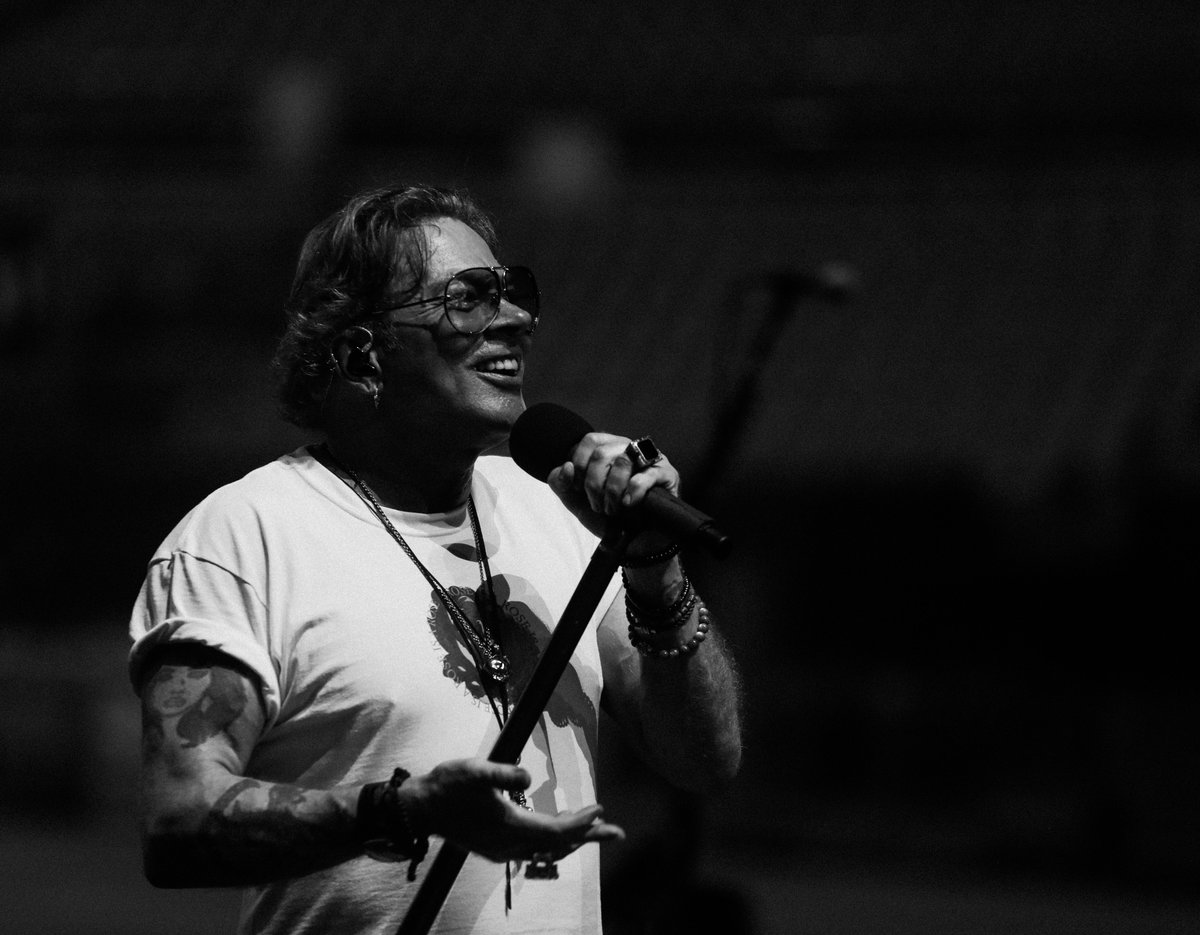gnrsudamerica's tweet photo. The man. The myth. The legend.

🔥 ¡FELICES 61, @axlrose! https://t.co/6LnYV5JQEL
