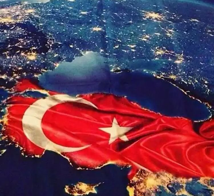SaitGurel's tweet photo. 'Allah'ım, önümden, arkamdan, sağımdan, solumdan, gökten ve yerden gelecek bütün felaketlerden beni koru'
Depremde yakınlarını kaybedenlere Allah'tan sabır diliyorum. Geçmiş olsun Türkiye'm

Gönüllerimiz ve dualarımız sizinle.. https://t.co/kJBaEhQo7p