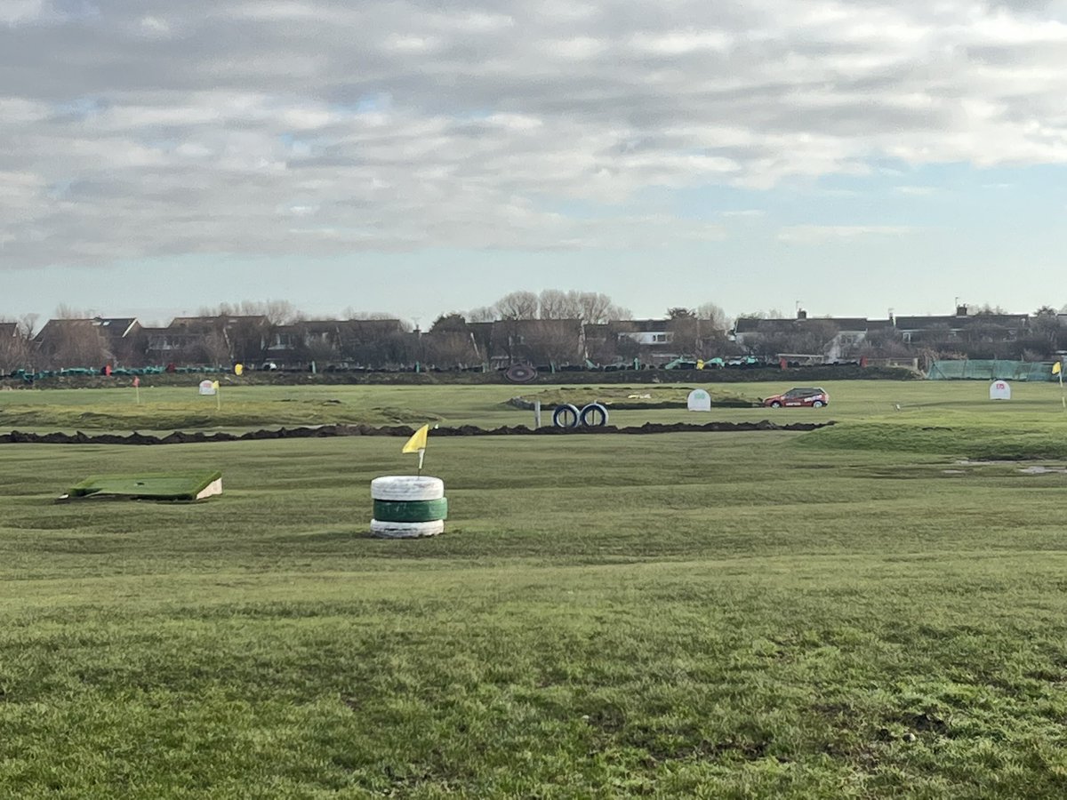 teetimegolf1's tweet image. Are you as excited as we are! The work has begun on the range and we are now only 46 days until we become an @TrackManGolf range!! 

The feeling of excitement has begun 🤩🤩
#trackman #trackmanrange #alwaysimproving #excited