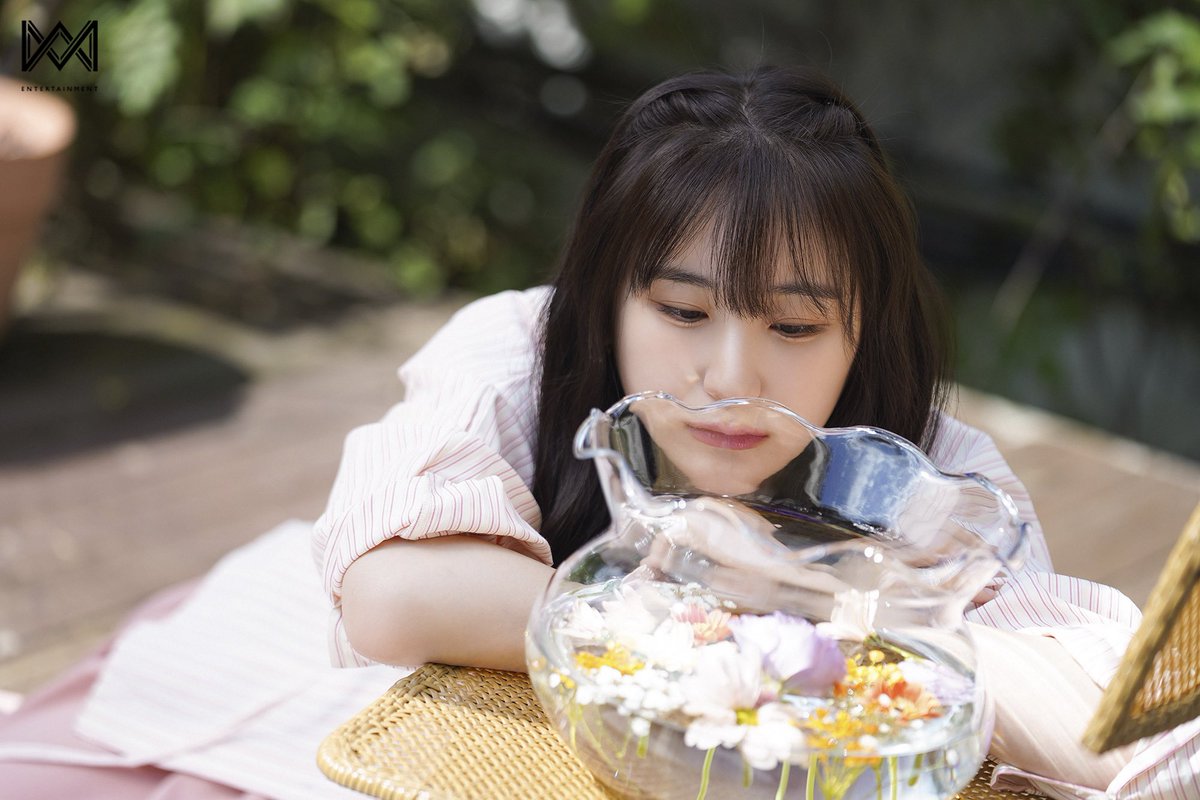 chaenpics's tweet photo. wment naver update
#이채연 #LEECHAEYEON https://t.co/exk2DTOKgB