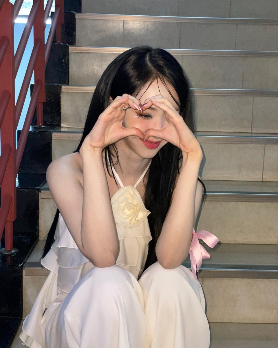sinbinstagram's tweet photo. 첫💗주💗끝

https://t.co/MOfdM6Mgjn https://t.co/LoIVr2Pq3U