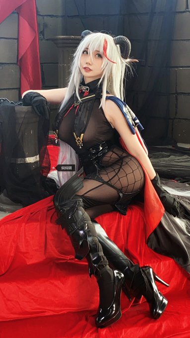 Twitterのコスプレ画像34