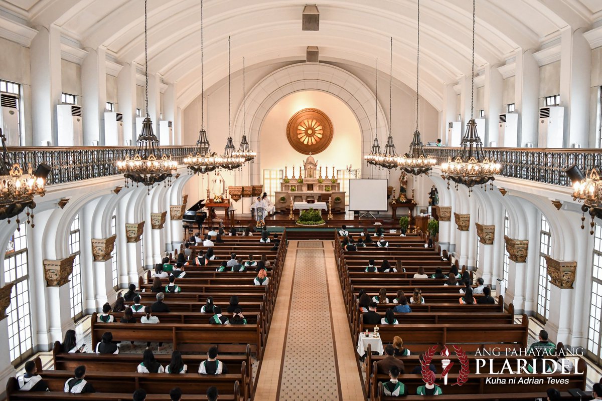 Ang Pahayagang Plaridel On Twitter Idinaos Ang Baccalaureate Mass Para Sa Mga Magsisipagtapos