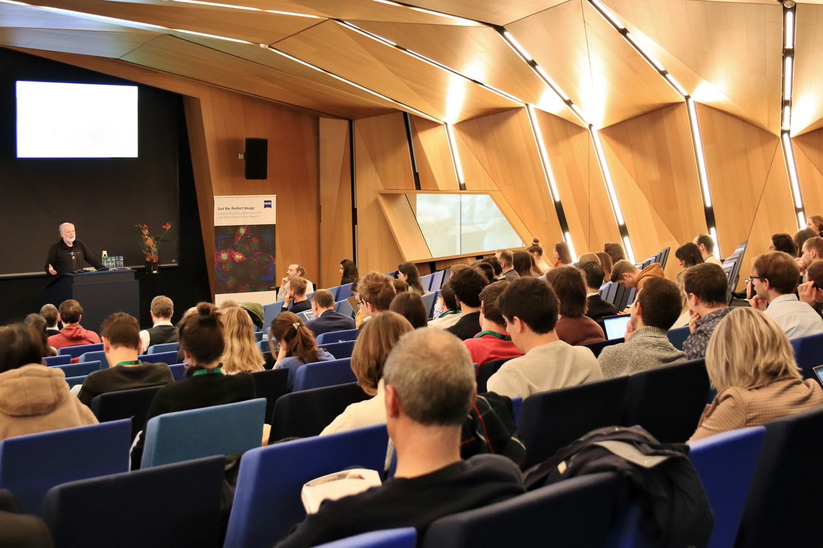 IVIF_Lausanne's tweet photo. Honored to host @WeisslederLab for our multimodal imaging symposium @IVIF_Lausanne, @FondationIsrec  @FBM_UNIL. Inspiring discussions on the developement of unique tools to improve #MRI #intravitalmicroscopy. Imaging live: more, faster and possibly in patients! mind blowing! https://t.co/UJkHqTrQ5z