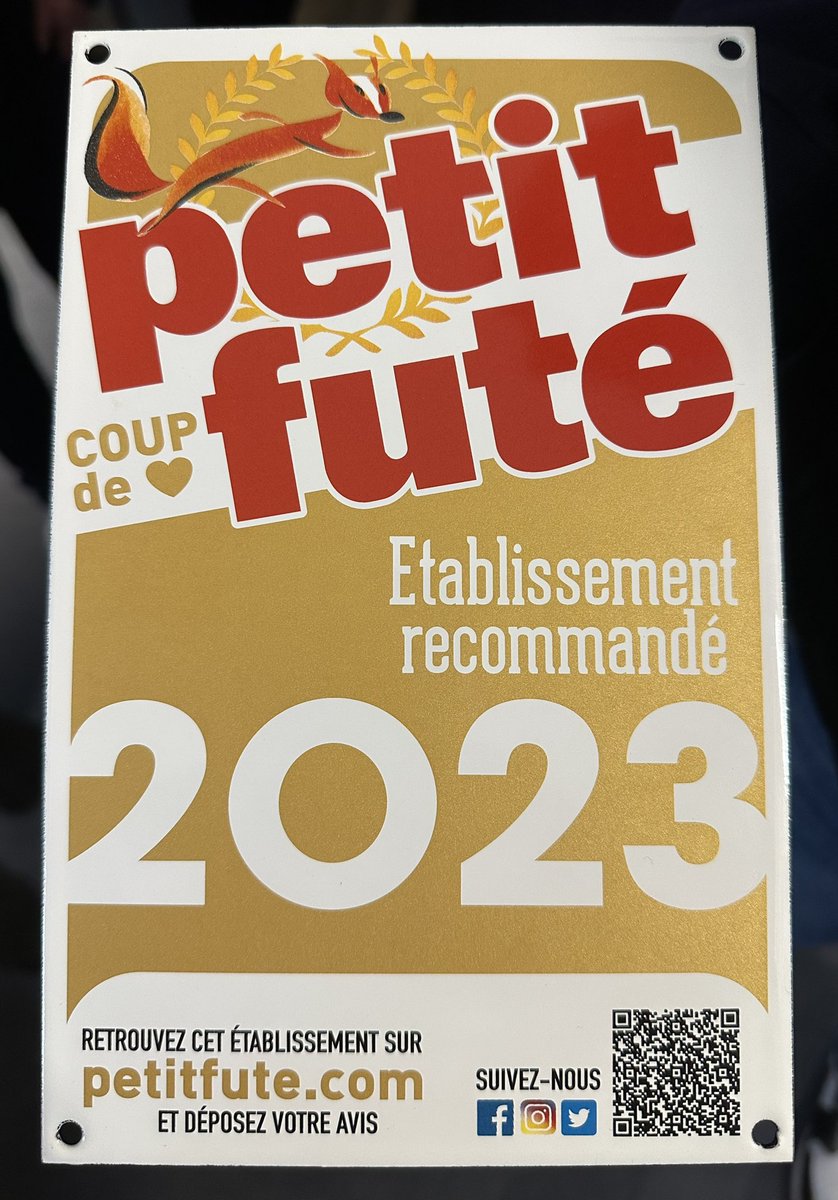 NewsMagChamp's tweet photo. Lancement réussi pour l’édition 2023 du @guidespetitfute #Reims #Champagne 😊👍🏼📚
Le guide utile pour découvrir ou redécouvrir toutes les bonnes adresses de notre ville et de notre région !
Bravo à tous les coups de ❤️ de cette année 👏🏼
#PetitFuté #LegendR #ReimsLegendR https://t.co/MFTUbfD7A0