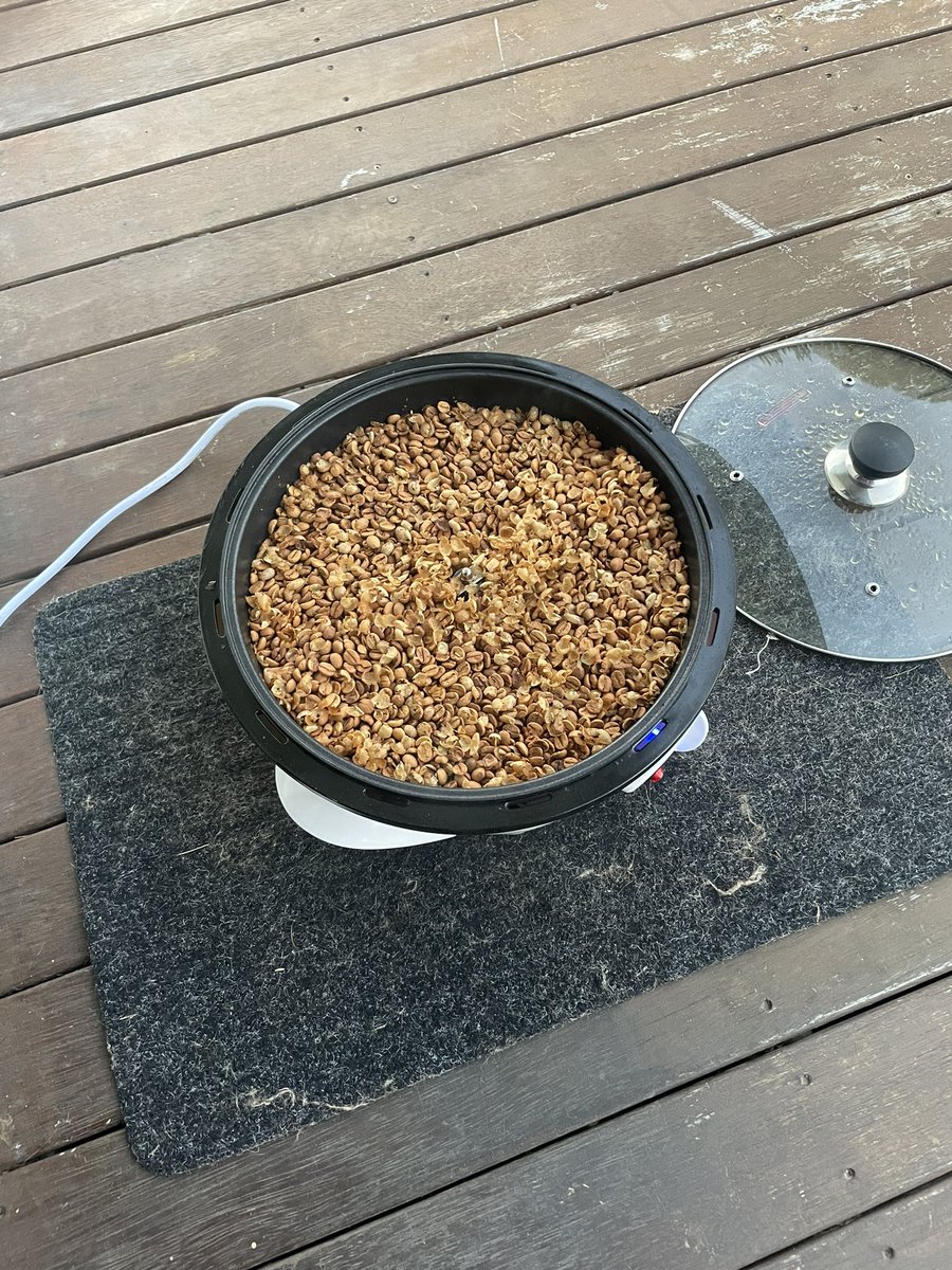 Coffee beans almost ready for the breakfast supply for the week. Love the freshest roast.