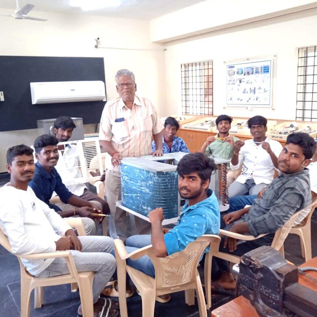 Apollo Foundation's Total Health runs a vocational course in Refrigerator & AC repair at its centre in Aragonda. Students are assisted with job placements. As #internationadevelopmentweek begins, we wish them good luck with their training & job placements. #development #ngo