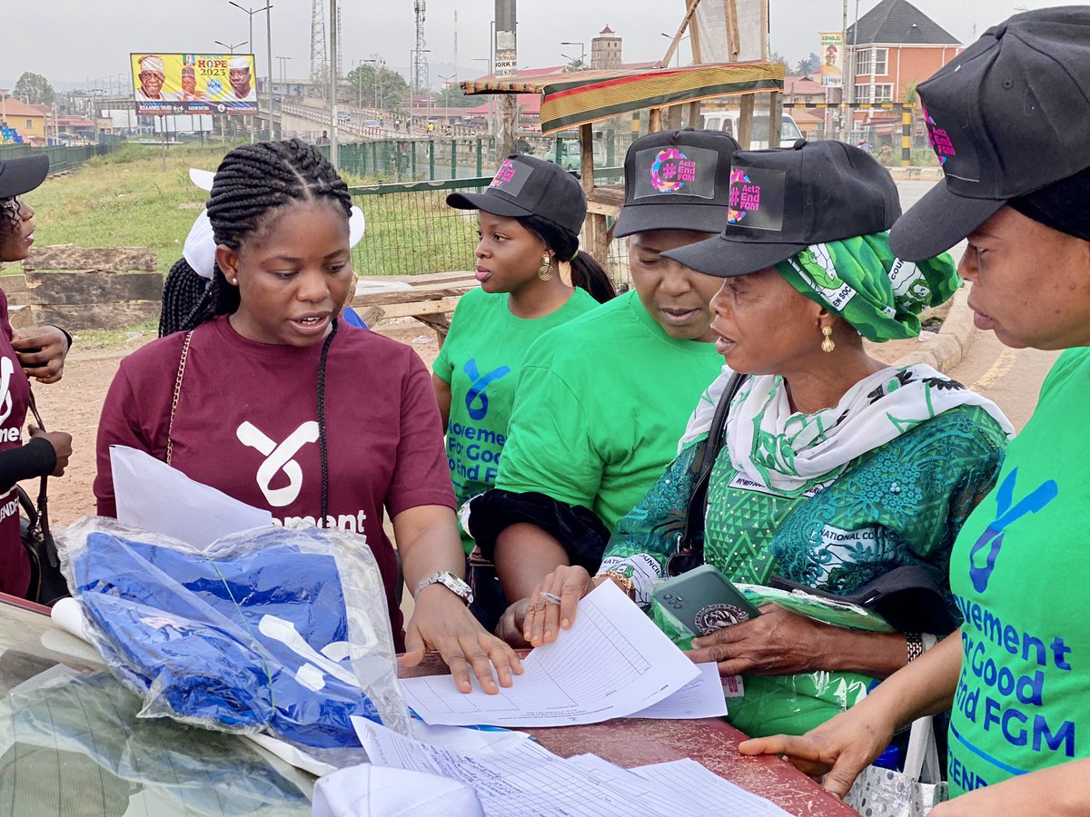 Blessingmentor's tweet photo. Advocacy on Ending Female Genital Mutilation in Ekiti State. As an advocate, we will continue to strike against this to the end. Live at Ado Ekiti. #Education #EndFGM #StopCut https://t.co/na7ZsUcvIE