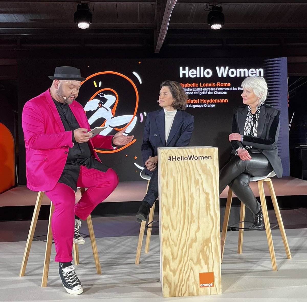 #WomenInTech

Retour sur #hellowomen @orange !

👉 Isabelle Rome

'Favoriser la culture de l'égalité ! Ne pas enfermer nos enfants dans des stéréotypes' @Romelsabelle  

@Cheydema @etchoungui @AlietteML @DPouponneau @MadiSeydi
@DominiqueCrochu @caroguillaumin
@FondationOrange