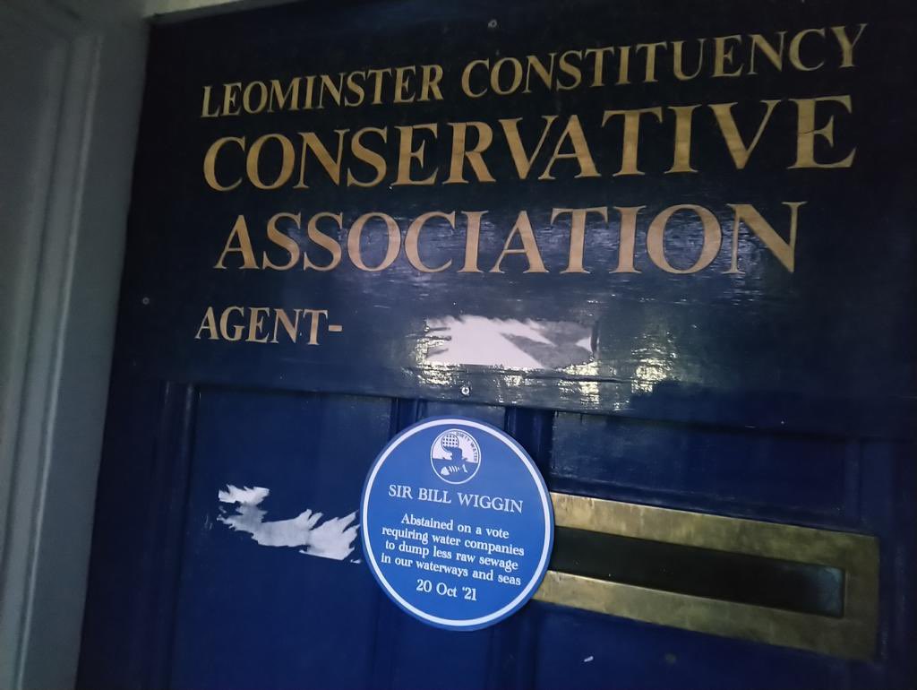 SaveTheWye's tweet photo. Blue plaques appeared in Leominster and Bromyard this weekend. 

Constituents of #Herefordshire North gave #DirtyWater plaques to Sir @BillWigginMP “for abstaining on a vote requiring water companies to dump less #sewage in our waterways &amp; seas” 
#savethewye #savethelugg https://t.co/Y5fyGZYniK