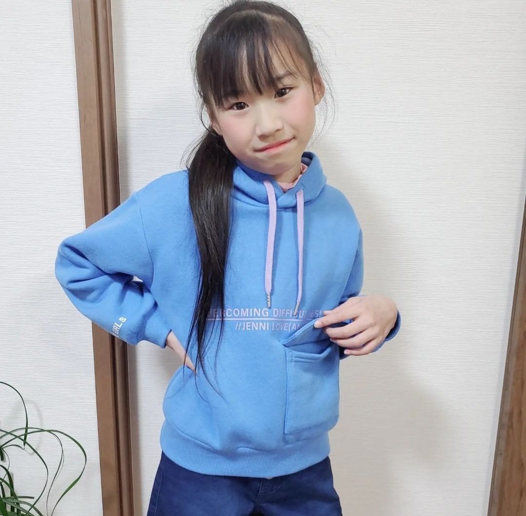 YUA110539's tweet photo. ジェニィラブのコーデ😊💕

#ジェニィラブ
#コーディネート 
#テアトルアカデミー https://t.co/CDZGR5bKKR