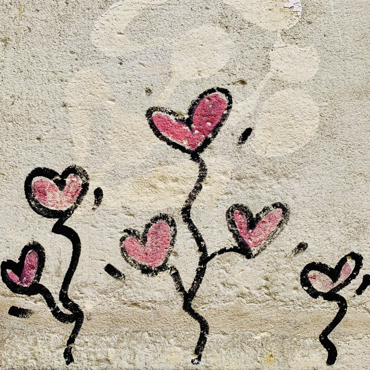 ateliersdenoe's tweet photo. Un arbre de coeur.s 💖 https://t.co/QciVvlF615