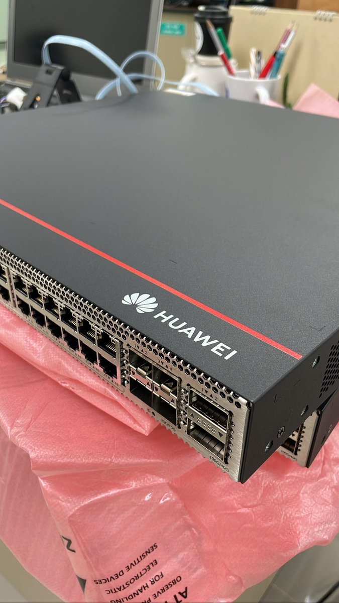 #huawei #huaweicloudengine #networkswitch