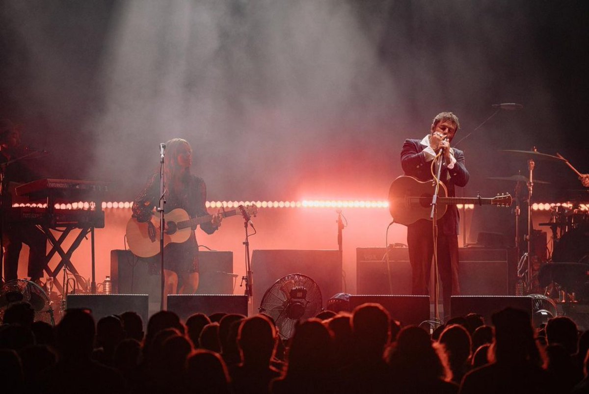 Angus & Julia Stone tweet media