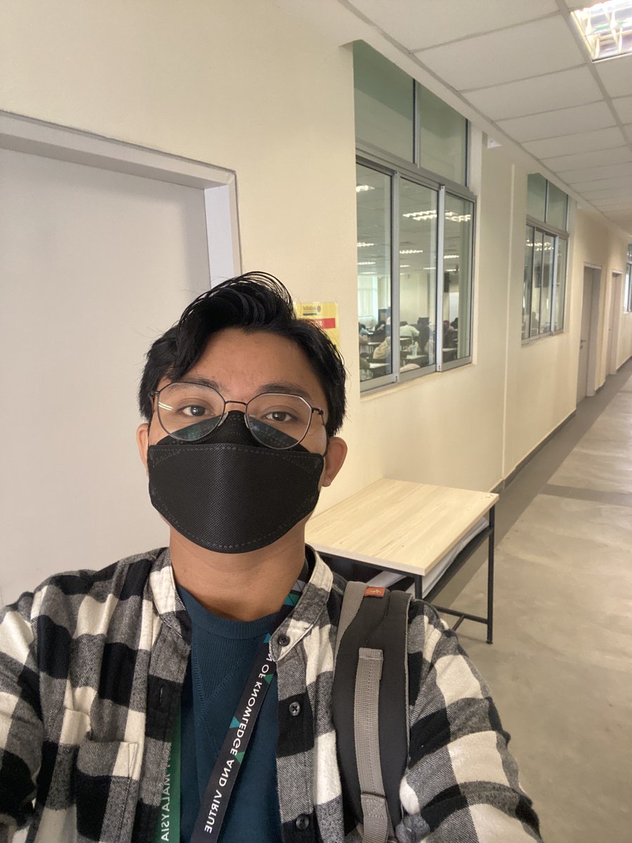 efanhamza's tweet photo. Jika apa yang kamu baca tidak keluar, maka kamu aja yang keluar https://t.co/3nghbdslcL