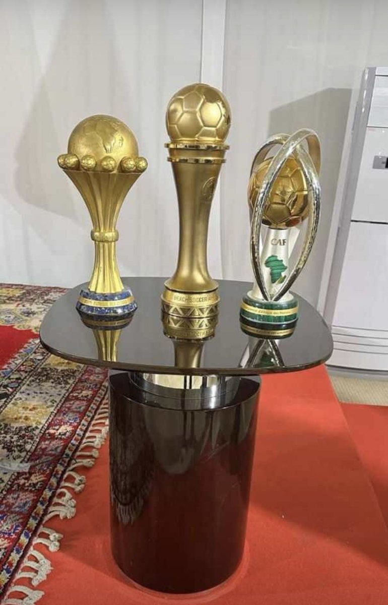 LatyrDiouff's tweet image. Bon début de semaine les triples champions d’Afrique 😇 #TeamSenegal 🇸🇳