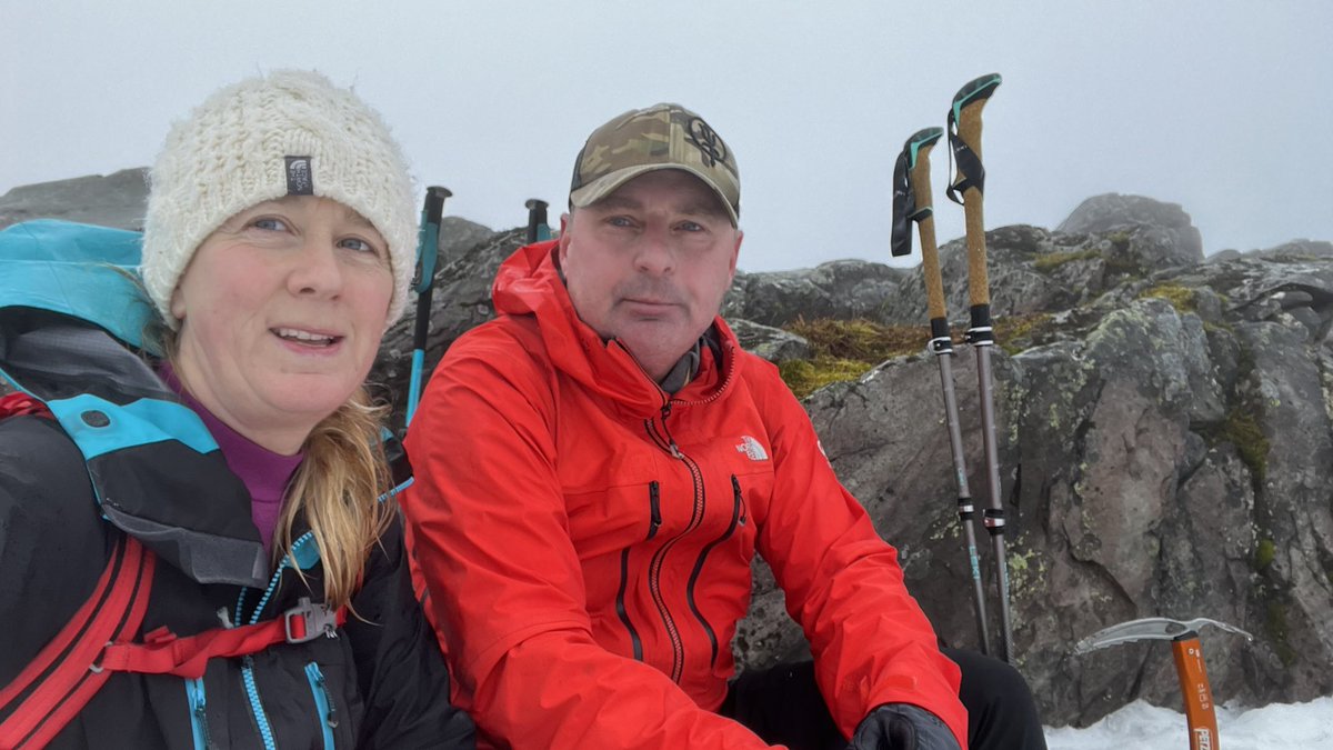 OTATScotland's tweet image. Schiehallion, not that you can tell from these pictures! A bit of a honkin day to say the least! Nonetheless, good exercise and LOTS of fresh air! 💦🫣🌨️☔️🌪️ #thinkwinter 

One more thing.. #takithame 🚮‼️🗑️