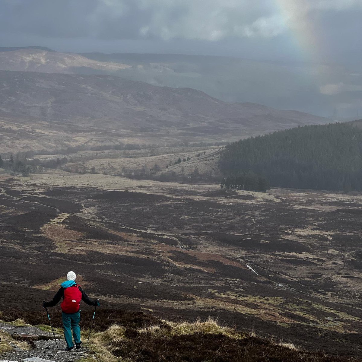 OTATScotland's tweet image. Schiehallion, not that you can tell from these pictures! A bit of a honkin day to say the least! Nonetheless, good exercise and LOTS of fresh air! 💦🫣🌨️☔️🌪️ #thinkwinter 

One more thing.. #takithame 🚮‼️🗑️