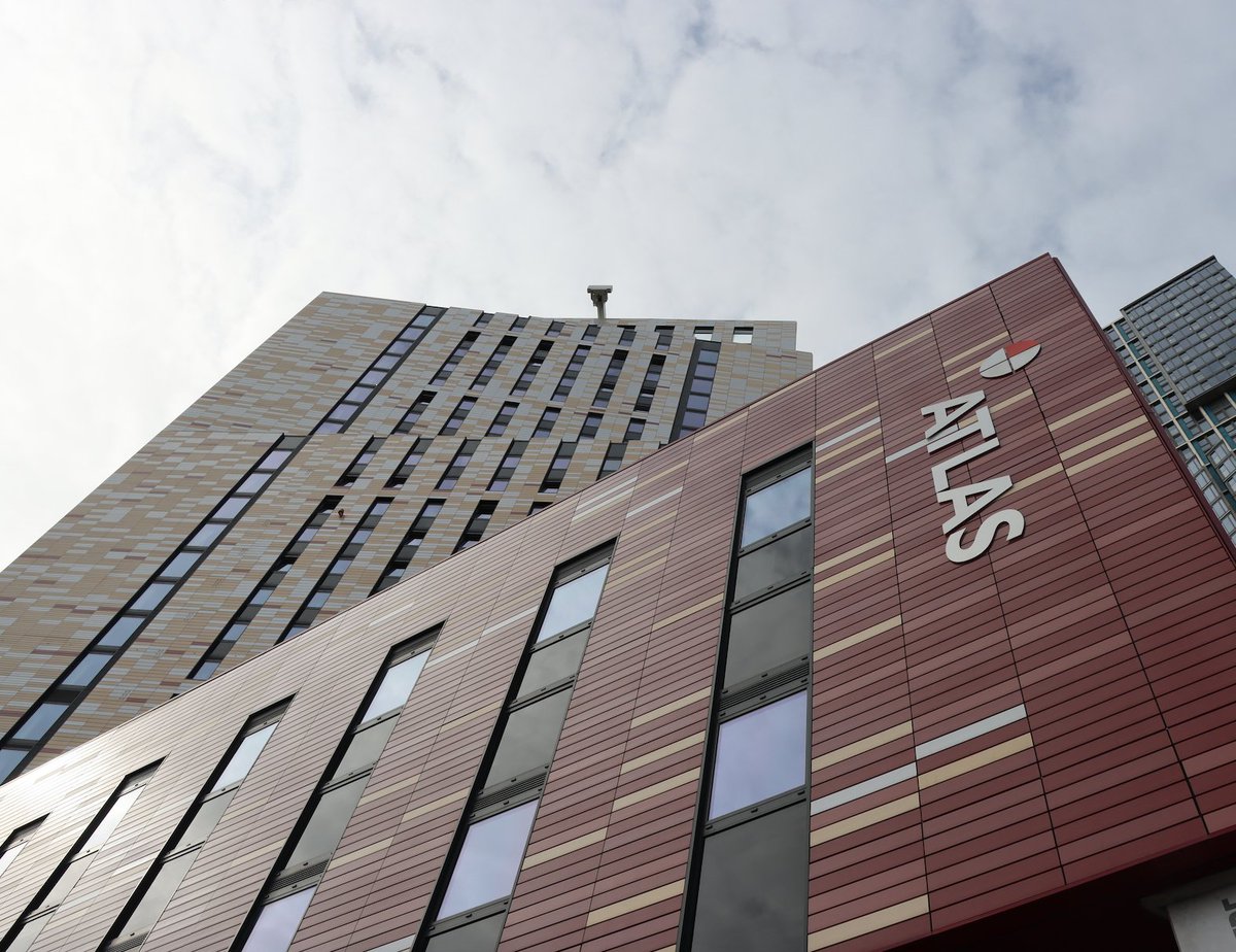 TellingRL's tweet image. What types of rainscreen cladding are there?

Rainscreen cladding types can be split into two main categories based on the principle they work on. These are ventilated systems and pressure-equalised (PE) systems.

tellingrainscreens.co.uk/faq/ #rainscreencladding