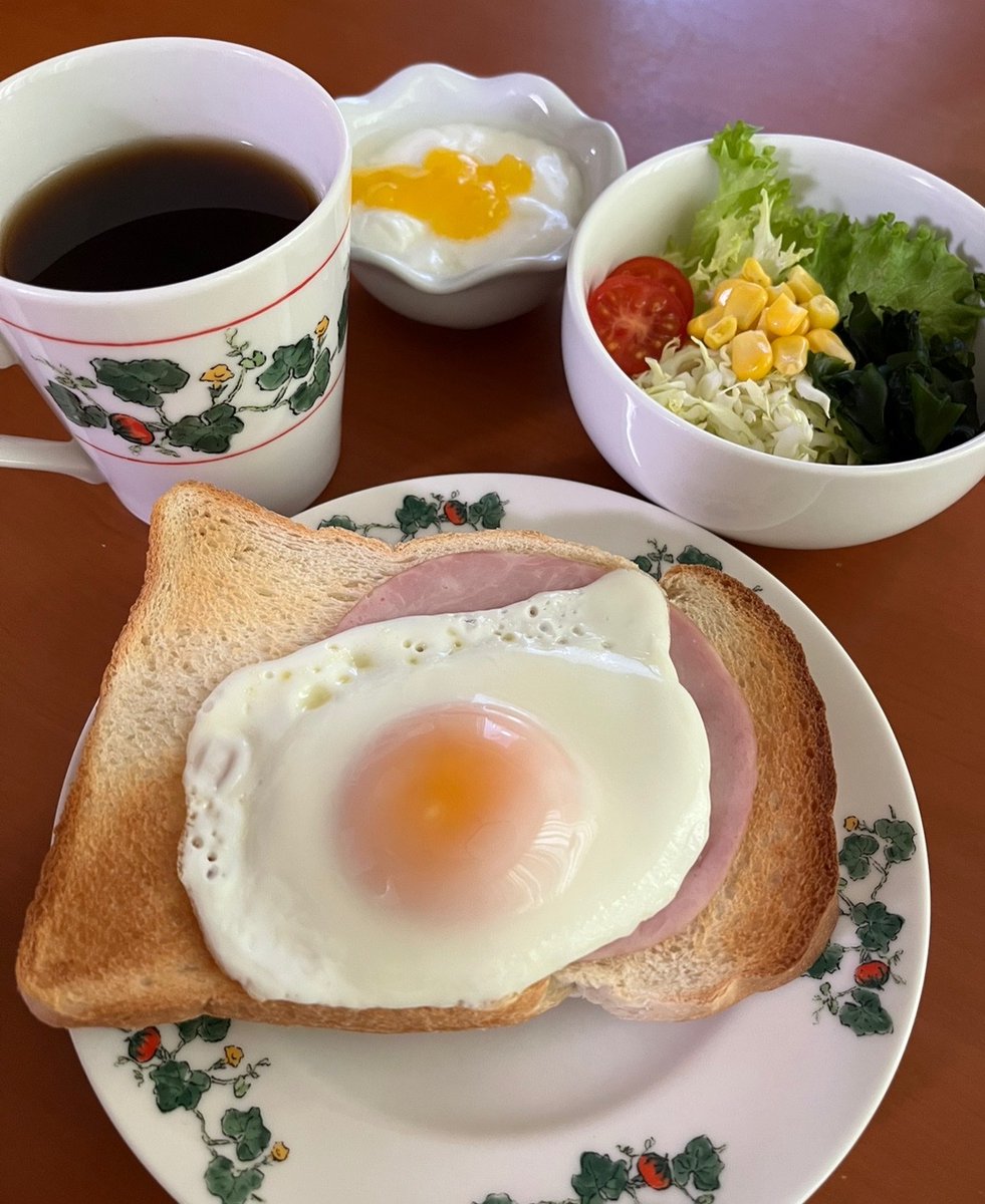朝ご飯☀️
